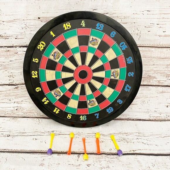Magnetic Dart Board - Picture 1 of 4